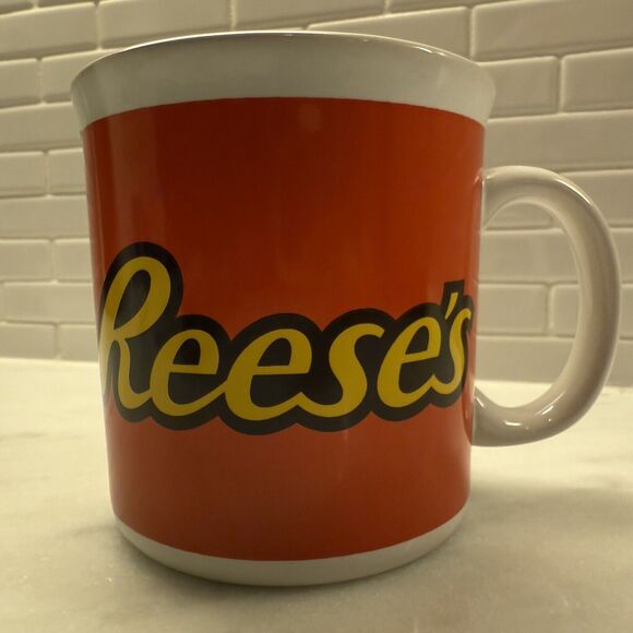 Reese's Peanut Butter Ceramic‎ Coffee Cup Mug Galerie 3.5” - Picture 1 of 7